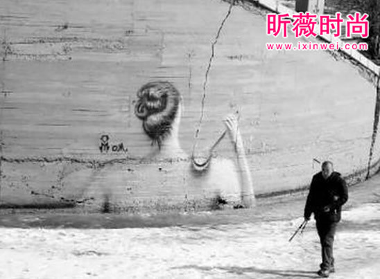 大桥现美女出浴图:虽美却违反了道德 大桥现美女出浴图:虽美却违反了道德