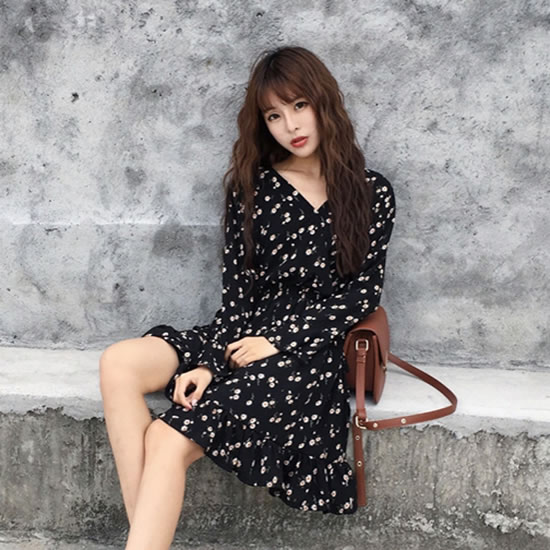 百搭实惠连衣裙:轻松打造唯美淑女风 百搭实惠连衣裙:轻松打造唯美淑女风