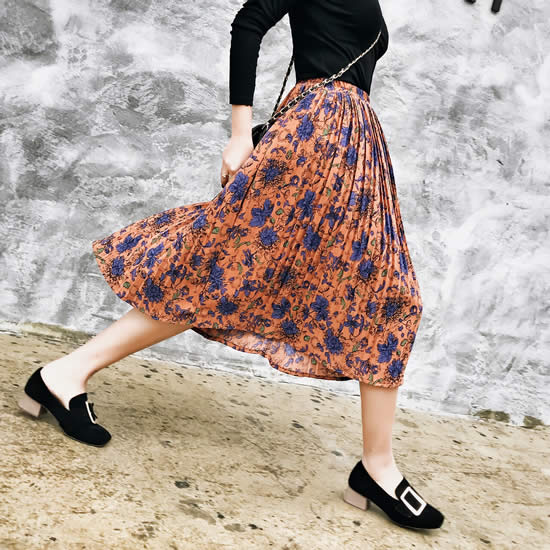 用半身裙打造最美春天:穿上半身裙这个春天你最美 用半身裙打造最美春天:穿上半身裙这个春天你最美