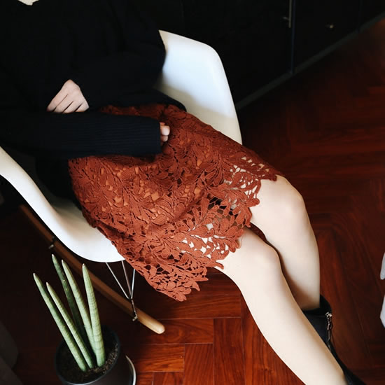 用半身裙打造最美春天:穿上半身裙这个春天你最美 用半身裙打造最美春天:穿上半身裙这个春天你最美