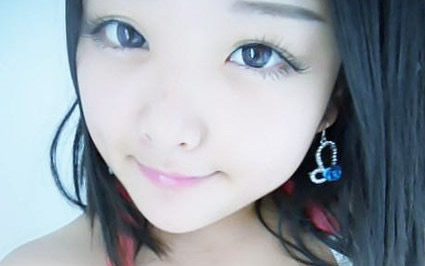 梦婵婵比基尼内衣自拍 梦婵婵的胸围 梦婵婵资料写真