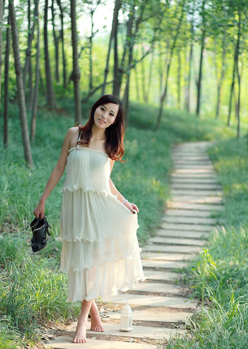 个人艺术照怎么拍才漂亮:日系甜美个人艺术照图片欣赏 个人艺术照怎么拍才漂亮:日系甜美个人艺术照图片欣赏