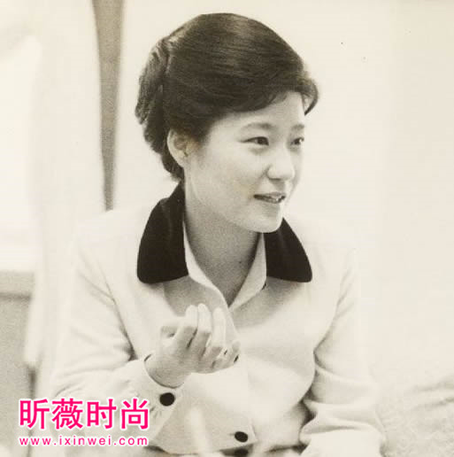 年轻的朴槿惠真漂亮：朴槿惠的年轻图片记录