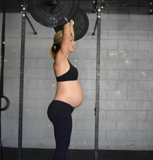 孕期可以做哪些运动：美孕妇产后带子健身驳斥（图）