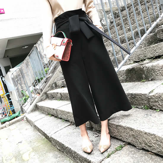 2017阔腿裤成了时尚界的新宠儿:阔腿裤套装女2017新款 2017阔腿裤成了时尚界的新宠儿:阔腿裤套装女2017新款