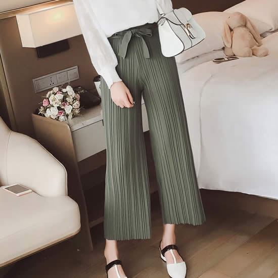 2017阔腿裤成了时尚界的新宠儿:阔腿裤套装女2017新款 2017阔腿裤成了时尚界的新宠儿:阔腿裤套装女2017新款