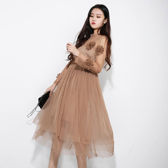 春季连衣裙让女人婀娜多姿：让你一见倾心的灵动美