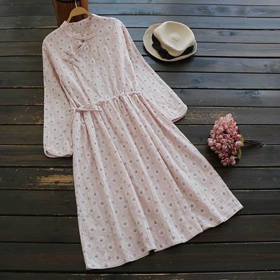 春季连衣裙让女人婀娜多姿：让你一见倾心的灵动美