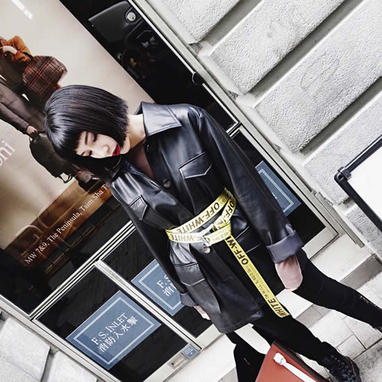 春天穿件小皮衣:女人风格百变时髦又迷人 春天穿件小皮衣:女人风格百变时髦又迷人