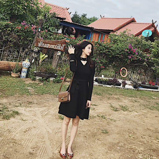 小个子连衣裙显高显瘦时髦款：纤细的小腿十足显瘦