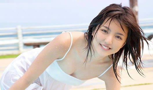 日本女人结婚后仍然与父亲共同洗澡(图文) 日本女人结婚后仍然与父亲共同洗澡(图文)