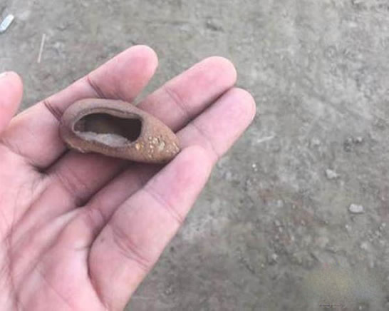 男子捡到三寸金莲带回家却吓了一跳（图）