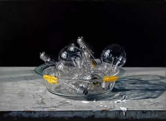 神秘女子震惊世界！惊叹她背后的男人（组图）