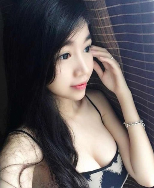 越南妞elly最新照：越南妞Elly最新性感艳照流出