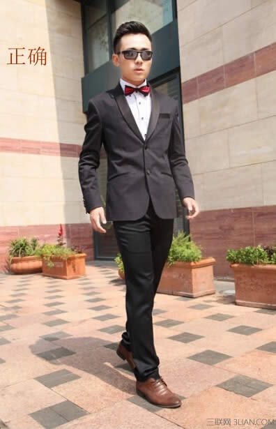 小西装搭配：男士小西装怎搭配正确示范图例