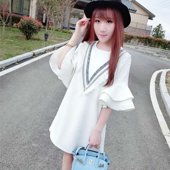 2017春季穿搭之连衣裙：显瘦连衣裙展现不一样的美