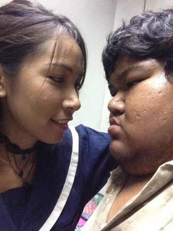 美女护士恋胖男友:迫不及待想为他生娃