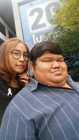 美女护士恋胖男友:迫不及待想为他生娃