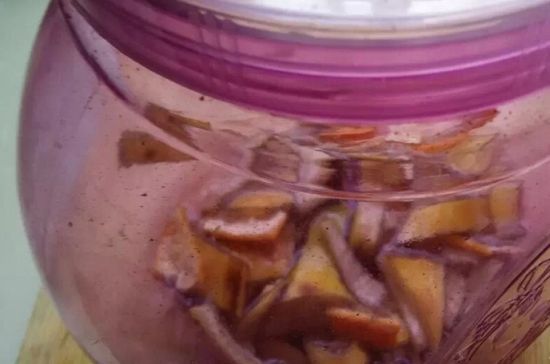 香蕉皮放水里煮一下功效惊人（全文）