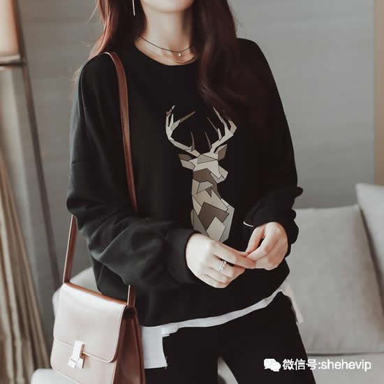 周冬雨王子文这样穿搭，150也能穿出国际超模感