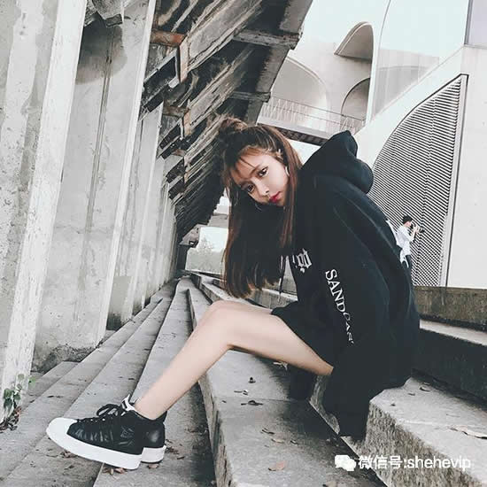 周冬雨王子文这样穿搭，150也能穿出国际超模感