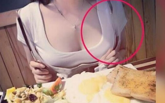 图片故事：美女晒美食照网友近看发现超恐怖细节