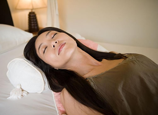 睡觉时突然抽搐一下:告诉你真相(全文) 睡觉时突然抽搐一下:告诉你真相(全文)