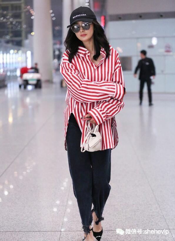 春夏季穿啥不纠结:竖条纹衬衫让你变身时髦咖 春夏季穿啥不纠结:竖条纹衬衫让你变身时髦咖