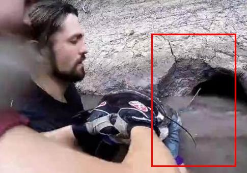 父子怪洞里竟拖出庞然大物（难忘经历过程图）