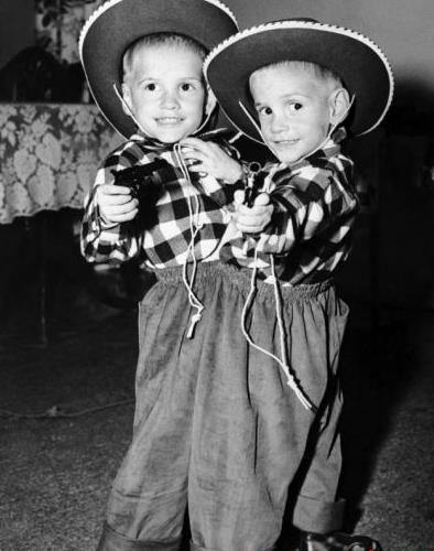 揭秘世界上最长寿的连体婴(图文) 揭秘世界上最长寿的连体婴(图文)