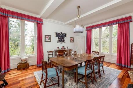 最闹鬼房子出售:常看到幽灵(图) 最闹鬼房子出售:常看到幽灵(图)