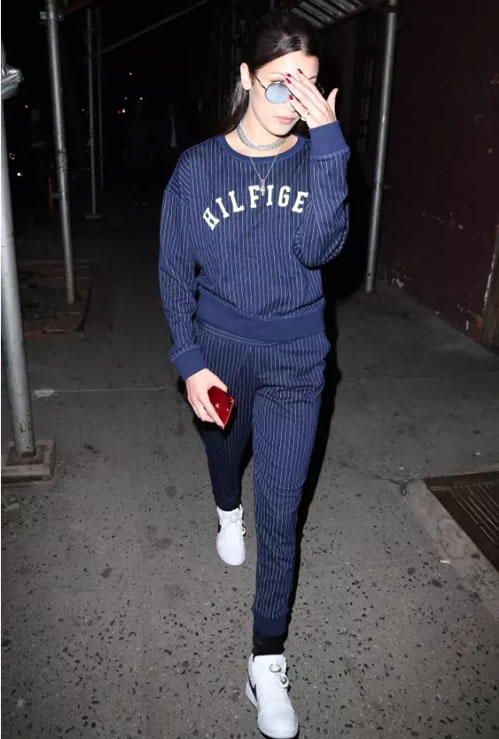 条纹不会过时的元素,永远都给人一种青春的感觉