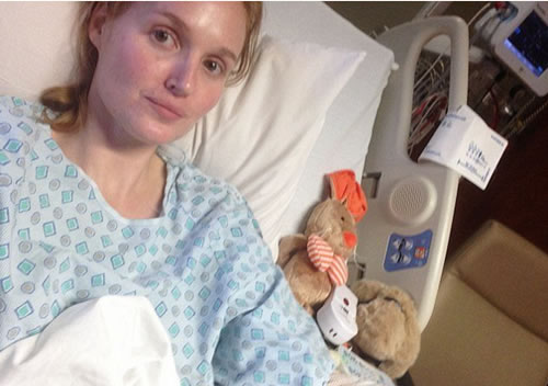 手有小块红肿隔天竟被吃掉一半（图文）