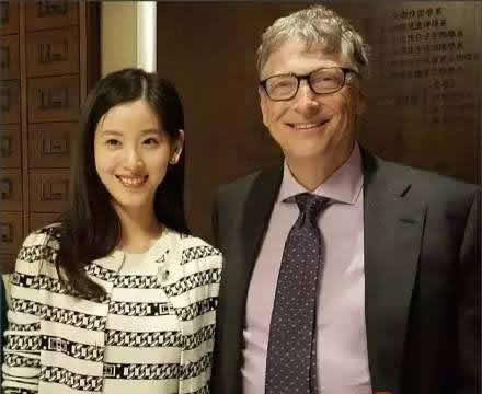 曝奶茶妹妹招助理:里面竟还有这一项要求 曝奶茶妹妹招助理:里面竟还有这一项要求