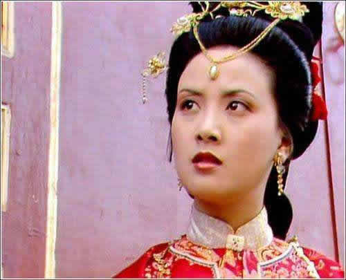 59岁王熙凤深爱61岁影帝，今为当初一个决定后悔