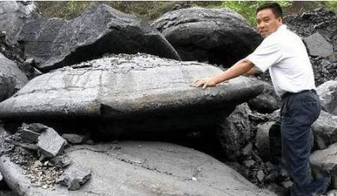 中外震惊!江西煤窑挖出UFO 中外震惊!江西煤窑挖出UFO