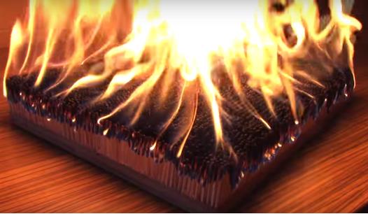 六千根火柴一齐点燃是怎样的画面（组图）