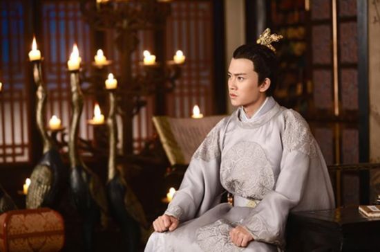 《大唐荣耀2》1-32集剧情介绍 大结局曝光 李俶光复大唐四面楚歌