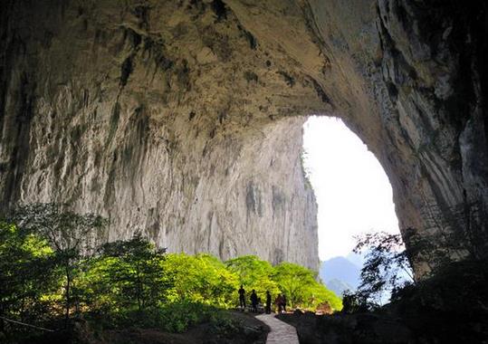探秘中国最后的穴居部落（原始部落幸福爆棚）