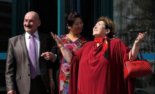 俄罗斯姑娘嫁东北小伙：不要车不要房只要一个幸福的家