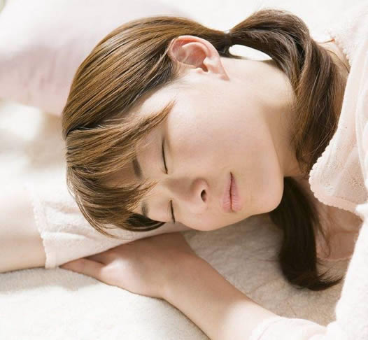 【女人养生】女人睡前做好10件小事 保你水嫩好皮肤