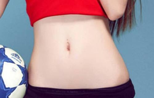 女子肚子长出这物竟遭男友退婚（图）