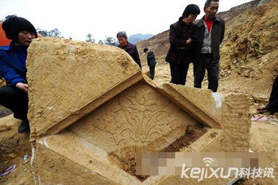 重庆古墓惊现800年前“睡美人” 重庆古墓惊现800年前“睡美人”