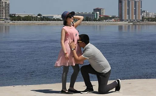 中国小伙娶洋妞因这事美哭:好羡慕(图) 中国小伙娶洋妞因这事美哭:好羡慕(图)