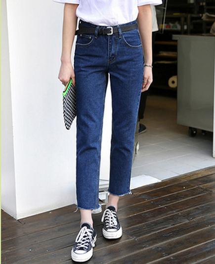 腿粗女生穿衣搭配技巧：腿粗穿裤子显瘦搭配图片