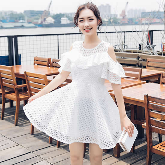 2017年新款夏季连衣裙图片推荐欣赏：2017年夏季连衣裙