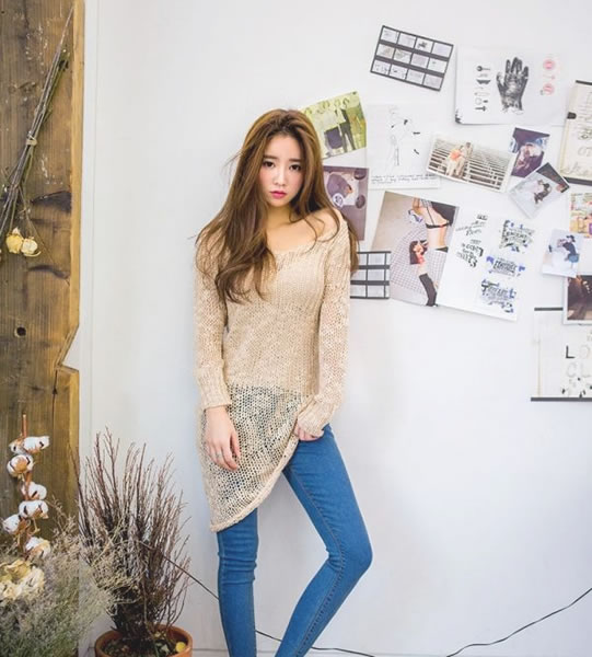 镂空针织衫怎么搭配好看 镂空针织衫搭配图片示范