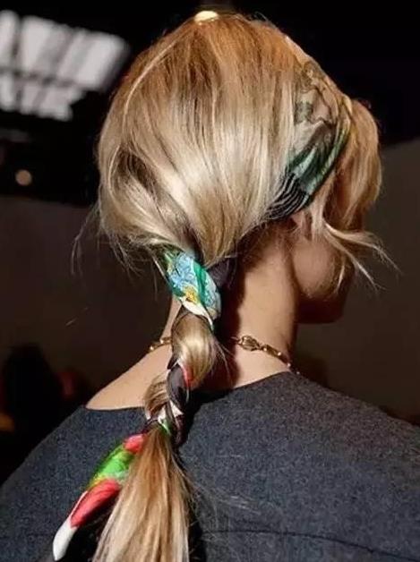 夏天最时髦的十大配饰：2017搭配了这些配饰超美