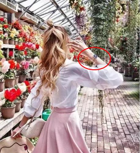 夏天最时髦的十大配饰：2017搭配了这些配饰超美