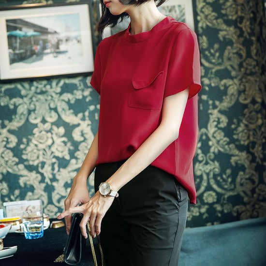 气质女人要穿的品质上衣：你穿过几件（图）